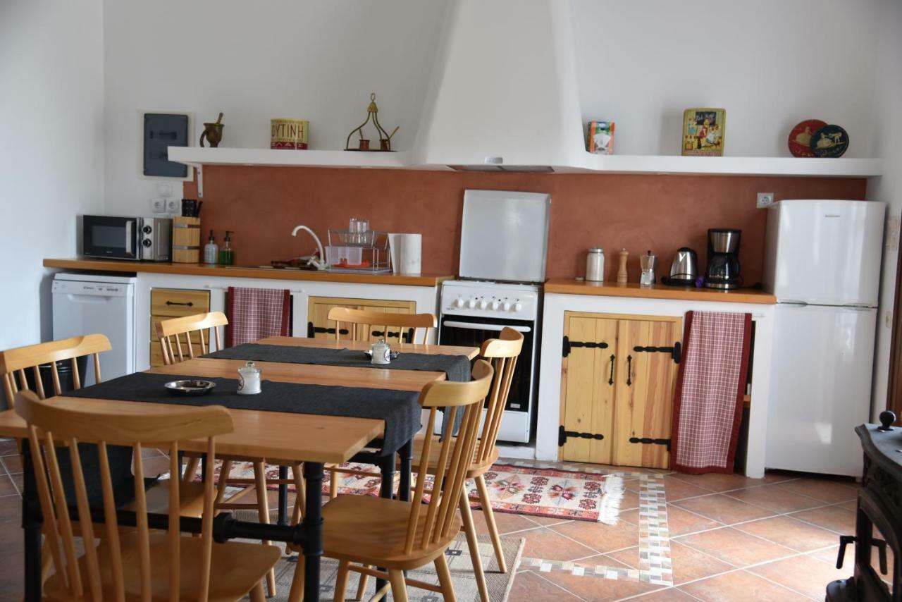 Karpofora Traditional Guesthouse Милея Экстерьер фото